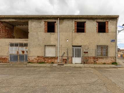 Casa en venta en Pedrajas de San Esteban