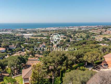 Parcela rústica en venta en Cabrils