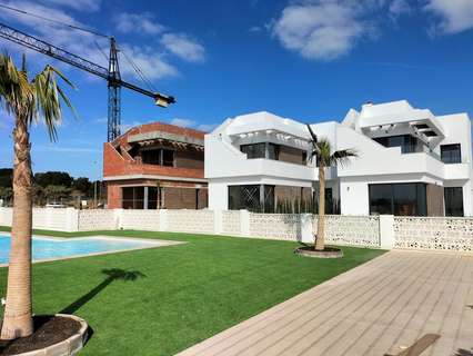 Villa en venta en Pilar de la Horadada zona Lo Romero Golf