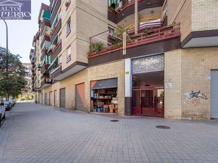 Local comercial en venta en Granada