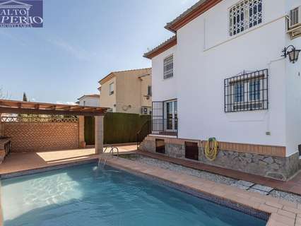 Chalet en venta en Ogíjares