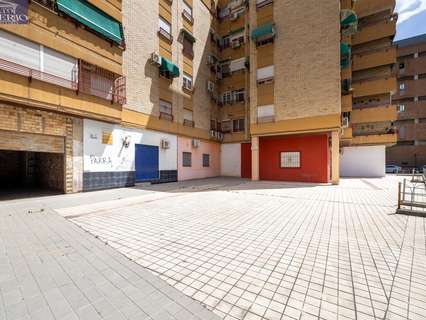 Local comercial en venta en Granada