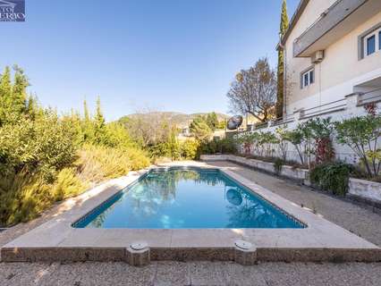 Casa en venta en La Zubia