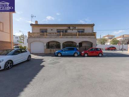 Casa en venta en Armilla