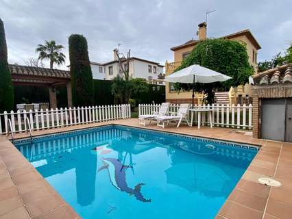 Chalet en venta en La Zubia