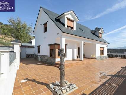 Chalet en venta en Huétor de Santillán