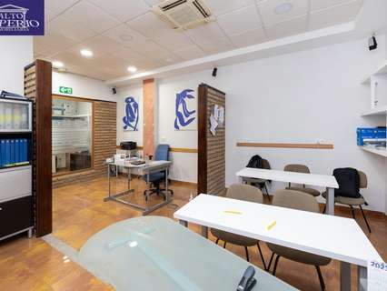 Local comercial en venta en Granada