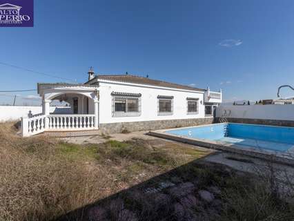 Chalet en venta en Las Gabias