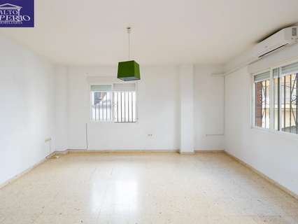 Apartamento en venta en Granada