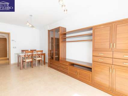 Piso en venta en La Zubia