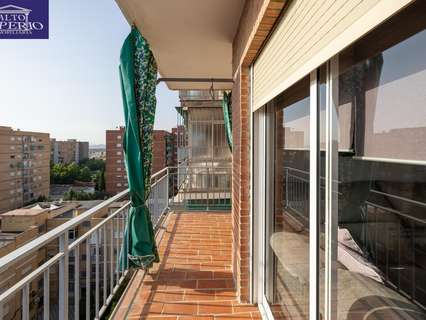 Apartamento en venta en Granada