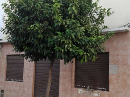 Local comercial en alquiler en Quart de Poblet