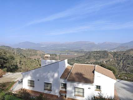 Villa en venta en Vélez-Málaga rebajada