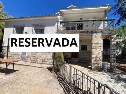 Villa en venta en Villa del Prado zona Encinar del Alberche, rebajada
