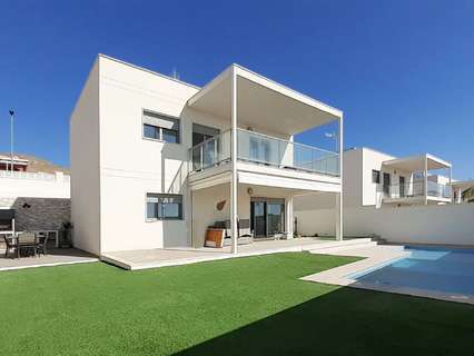 Villa en venta en Finestrat