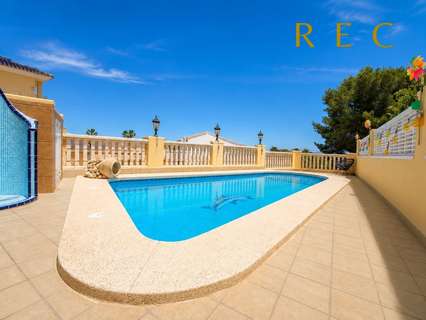 Villa en venta en La Nucía