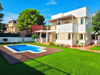 Casa en venta en Vilanova i La Geltrú rebajada