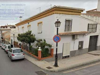 Chalet en venta en La Zubia