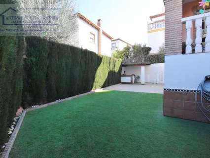 Casa en venta en La Zubia