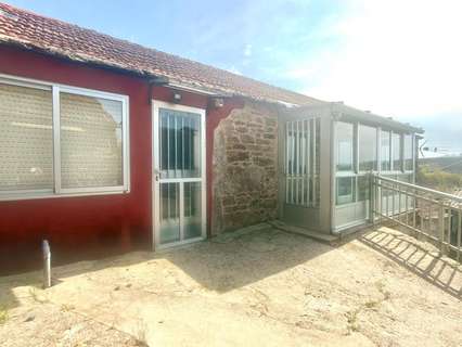 Casa en venta en Dozón