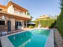 Casa en venta en Cúllar Vega