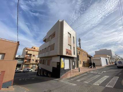 Piso en venta en Alhama de Almería, rebajado
