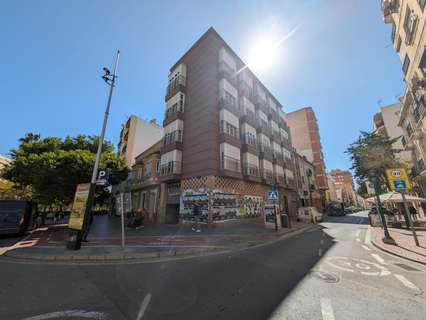 Local comercial en venta en Almería