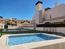 Bungalow en venta en Elche/Elx zona Los Arenales del Sol