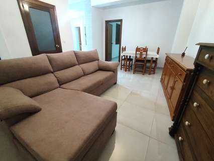 Apartamento en alquiler en Los Barrios