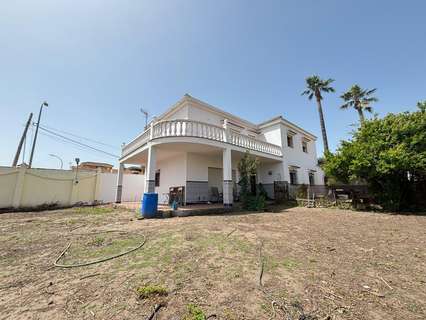Chalet en venta en Algeciras