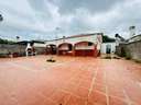 Chalet en venta en Los Barrios