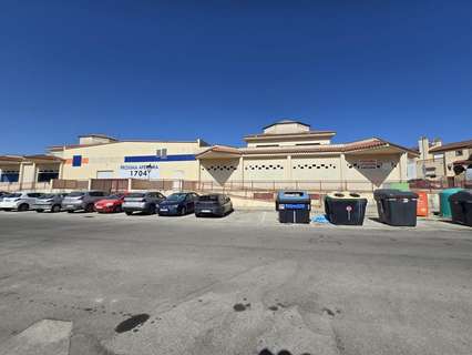Local comercial en venta en Los Barrios