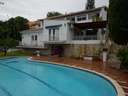 Villa en venta en Marbella Nueva Andalucía