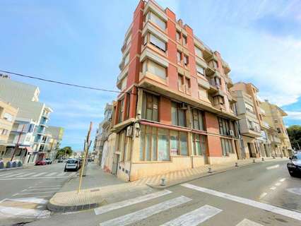 Local comercial en venta en Sant Carles de la Ràpita rebajado