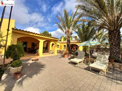 Chalet en venta en L'Ampolla