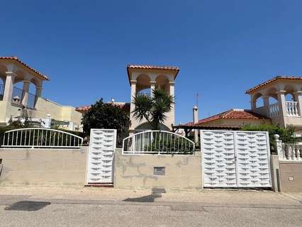 Chalet en venta en Algorfa