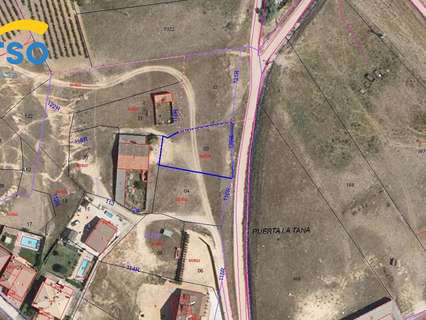 Parcela urbana en venta en Roa