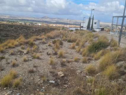 Parcela urbana en venta en La Zubia