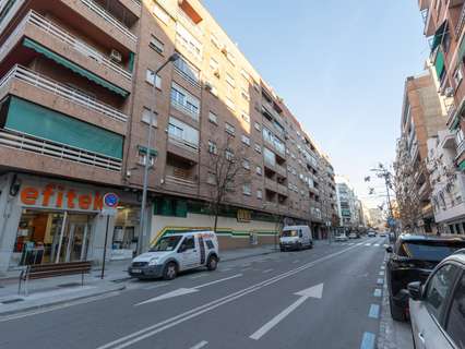 Local comercial en venta en Granada