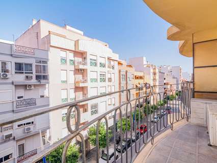 Piso en venta en Almería