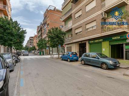 Local comercial en venta en Granada