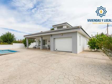 Chalet en venta en Cúllar Vega