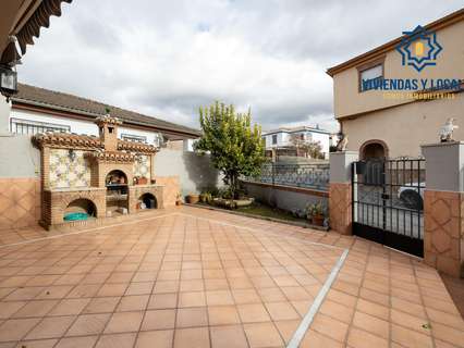 Casa en venta en La Zubia