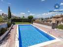 Casa en venta en La Zubia