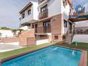 Casa en venta en Huétor Vega