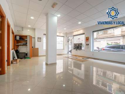Local comercial en venta en Granada