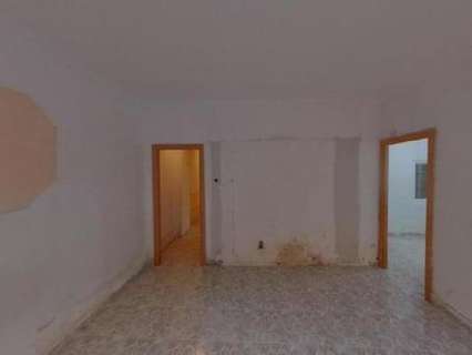 Piso en venta en Canovelles