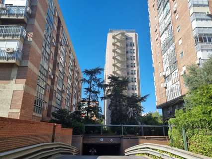 Plaza de parking en venta en Madrid rebajada