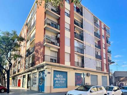 Local comercial en alquiler en Valencia