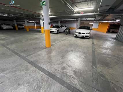 Plaza de parking en venta en Cádiz